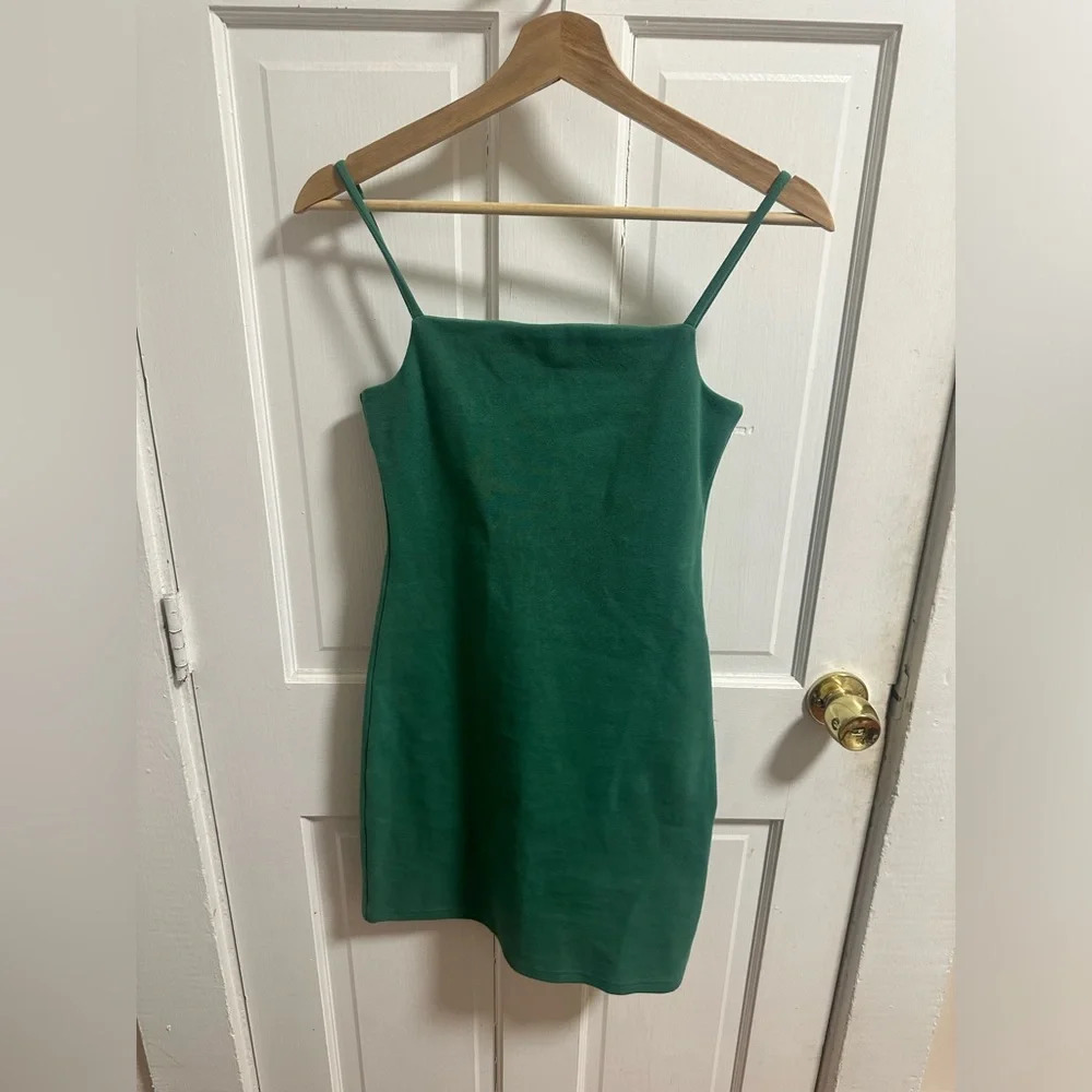 Green spaghetti mini dress, Oak + Fort - great NWT Size S